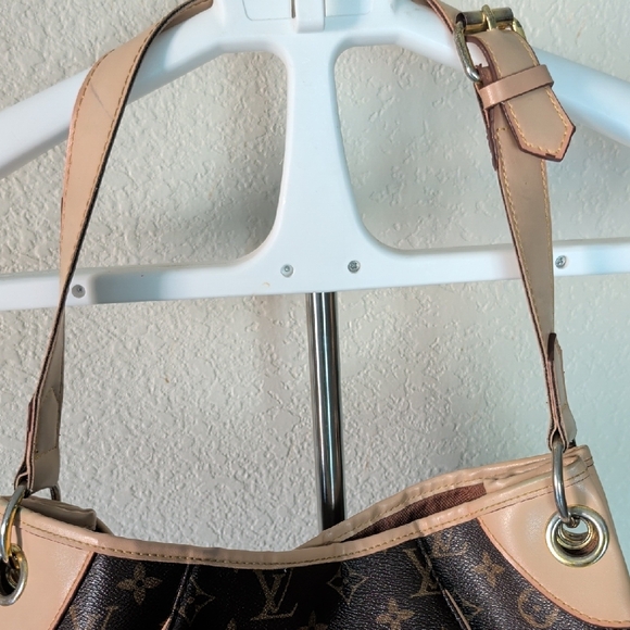 Elegant Brown Designer Tote Bag - Picture 4 of 16